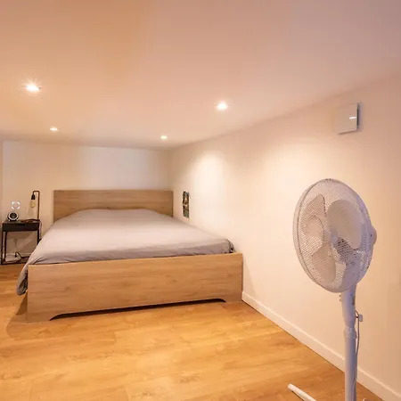 Le Venitien Loft Avec Vue Sur Les Voiliers Apartment *